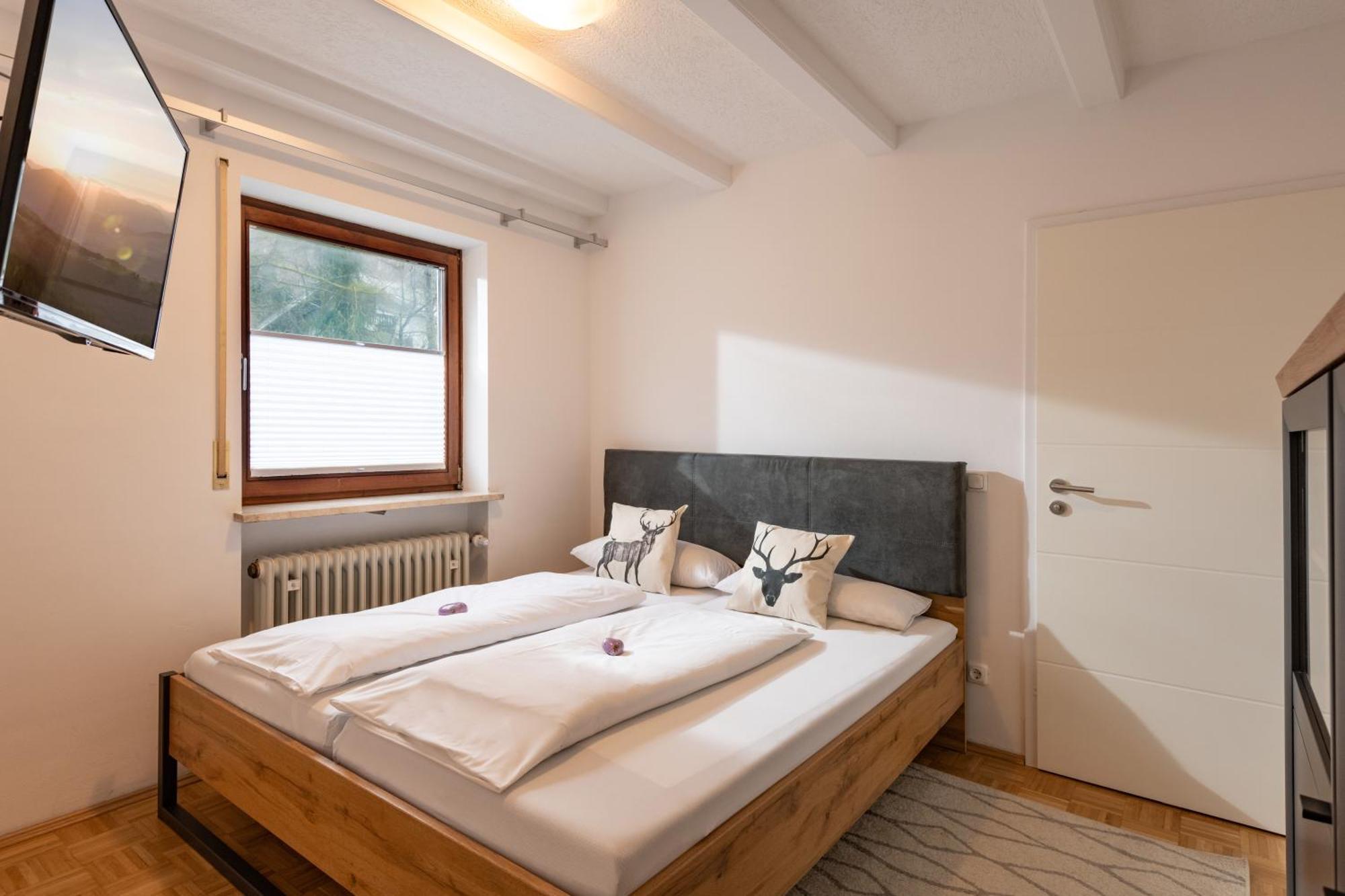 Ferienhaus Wildbarren - Alpenmagie Suites Oberaudorf Ngoại thất bức ảnh